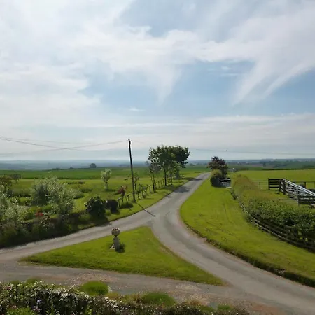 Bed & Breakfast Hall Farm