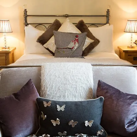 Hall Farm Bed & Breakfast