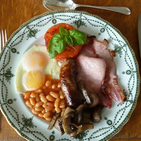 Frühstückspension Hall Farm 4*