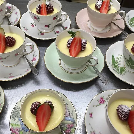 Hall Farm 4* Terrington