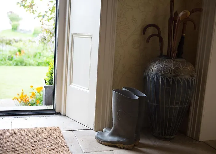 Hall Farm Bed & Breakfast