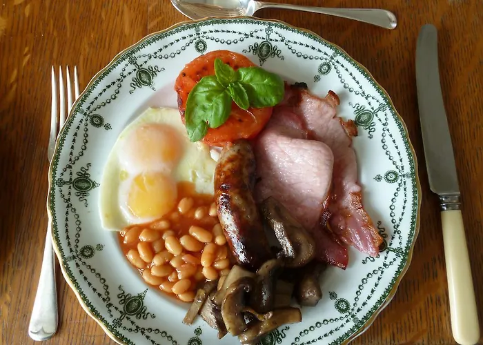 Bed & Breakfast Hall Farm Bed & Breakfast 4*