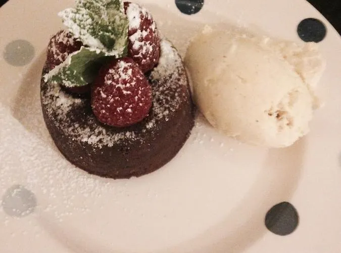 فندق مبيت وإفطار Hall Farm 4*